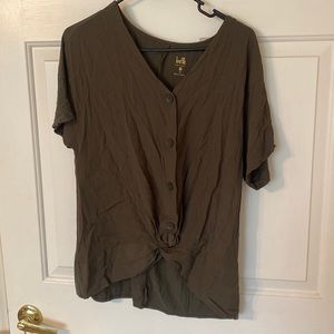 Belle button up